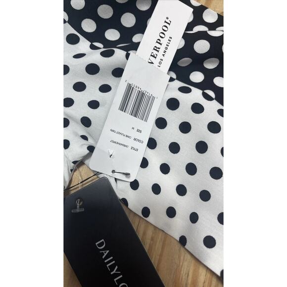 NWT Liverpool Los Angeles Women Black/ White Polka Dot Long Sleeve Blouse Size M - Picture 7 of 9